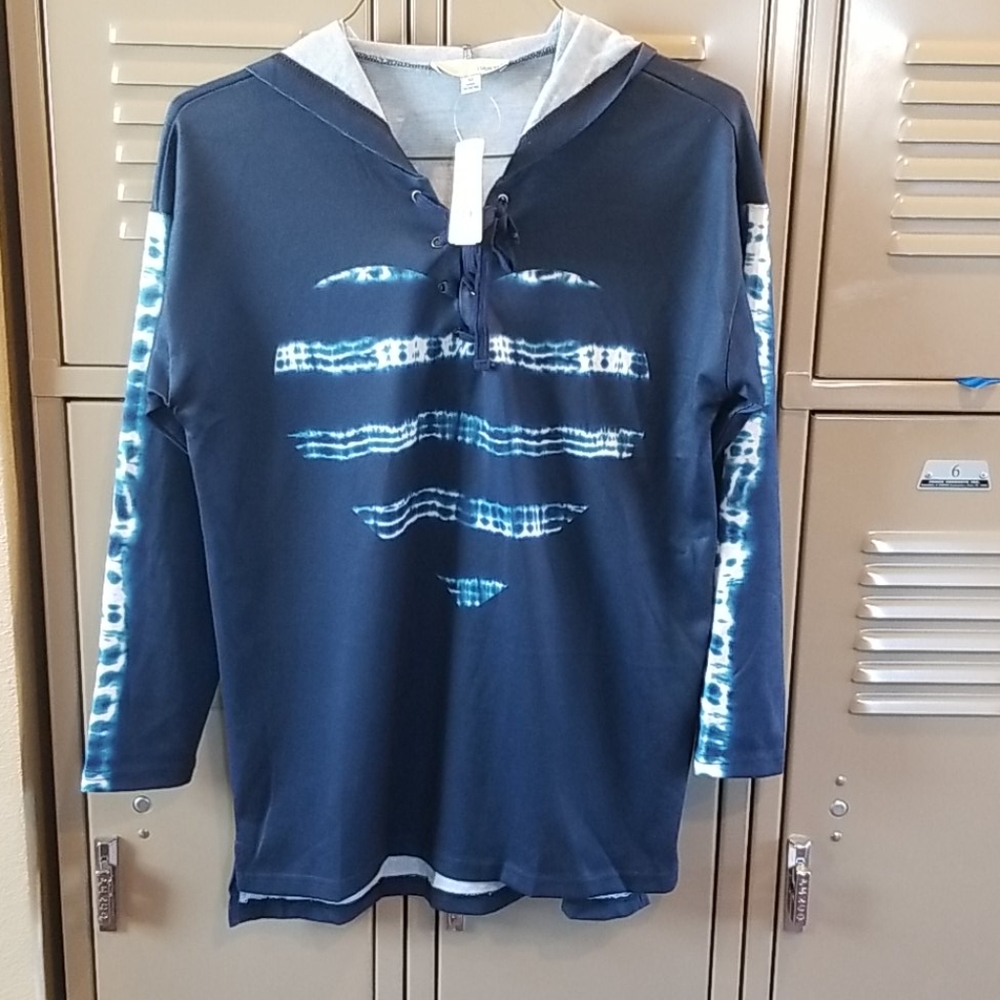 NWT Luukse Hooded Top
